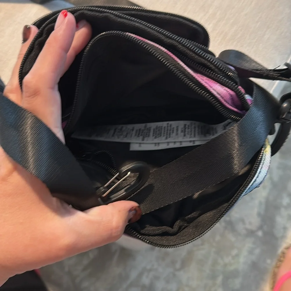 Moving - Picture 3 of 4